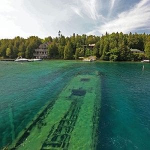 Shipwrecks of Big Tub Harbour - Tobermory | Ontario - 1000 Towns of Canada