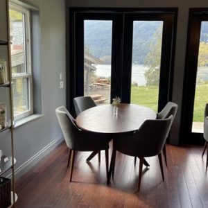 8 Corners Organic Tea Room