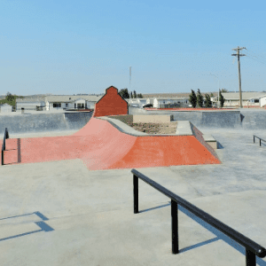 Clairmont Water/Skate Park