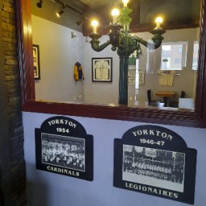 Tapps Sports Lounge & Grill