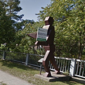 “The Friendly City” Sign