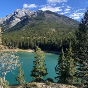 Lake Minnewanka Scenic Drive
