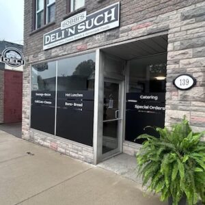 Bobbi’s Deli N’ Such